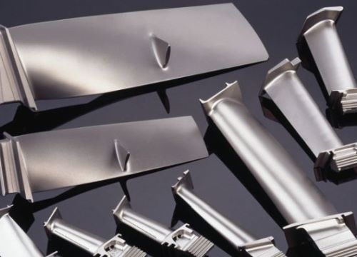 Shot peening aircraft blades